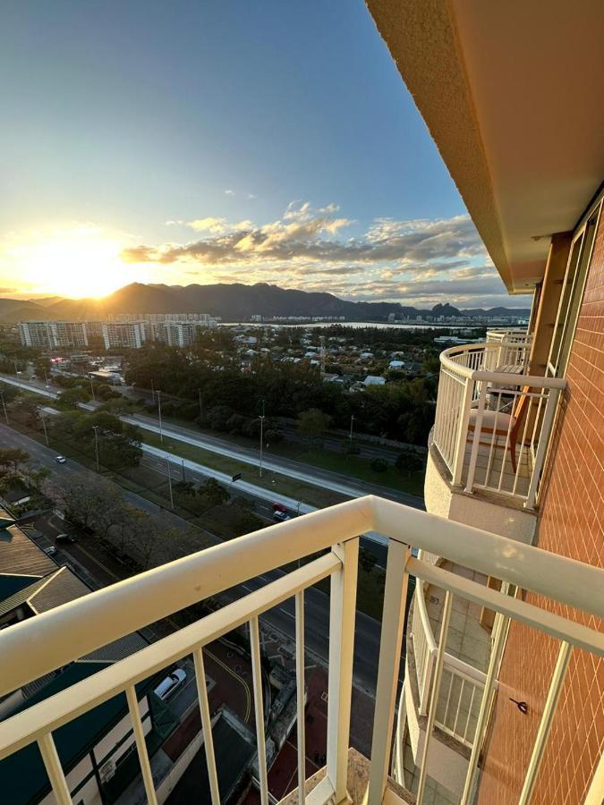 Flat Com Vista Panoramica -15- Na Barra Da Tijuca - Estacionamento Gratuito - Frigobar - Ar Condicionado - Piscina - Academia - Balsa Para Praia Gratis - Varanda - Vista Parcial Mar E Lagoa Rio de Janeiro Exteriér fotografie
