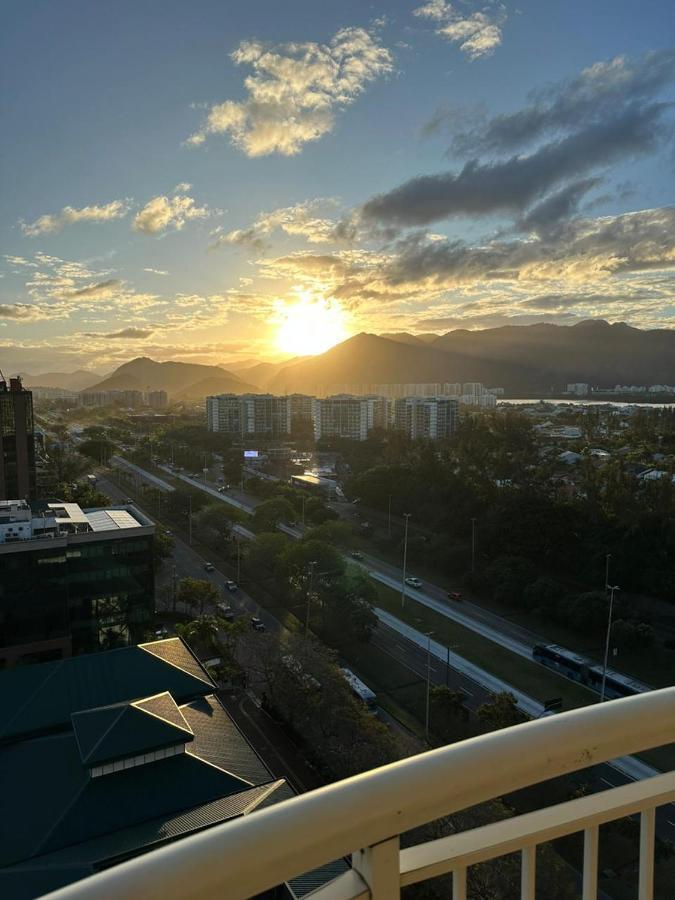 Flat Com Vista Panoramica -15- Na Barra Da Tijuca - Estacionamento Gratuito - Frigobar - Ar Condicionado - Piscina - Academia - Balsa Para Praia Gratis - Varanda - Vista Parcial Mar E Lagoa Rio de Janeiro Exteriér fotografie