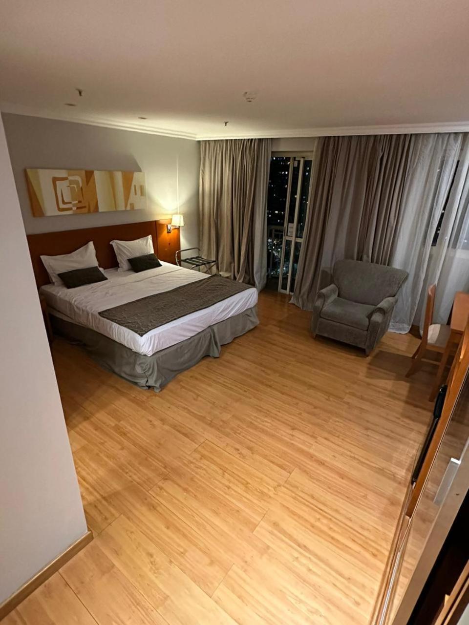 Flat Com Vista Panoramica -15- Na Barra Da Tijuca - Estacionamento Gratuito - Frigobar - Ar Condicionado - Piscina - Academia - Balsa Para Praia Gratis - Varanda - Vista Parcial Mar E Lagoa Rio de Janeiro Exteriér fotografie
